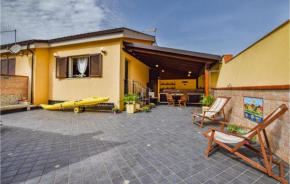 Гостиница Stunning home in Marina di Cinisi with 1 Bedrooms, Villagrazia